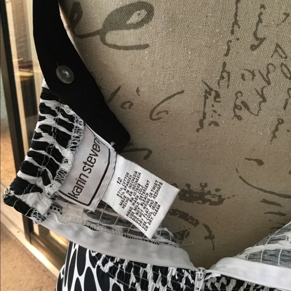 Beautiful Black & White Casual Sundress - Picture 7 of 8